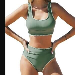 Cupshe Brand NWT Size Small Green Scoop Neck Wide Strap Midkini Bikini Swimsuit